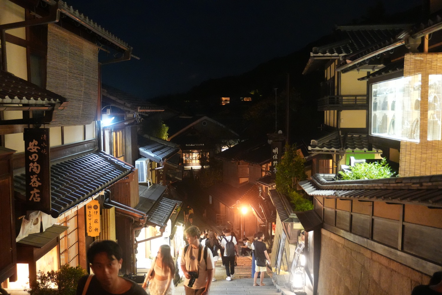 placeholder image sq